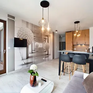  Apartment P&o Serviced Mordor Poland